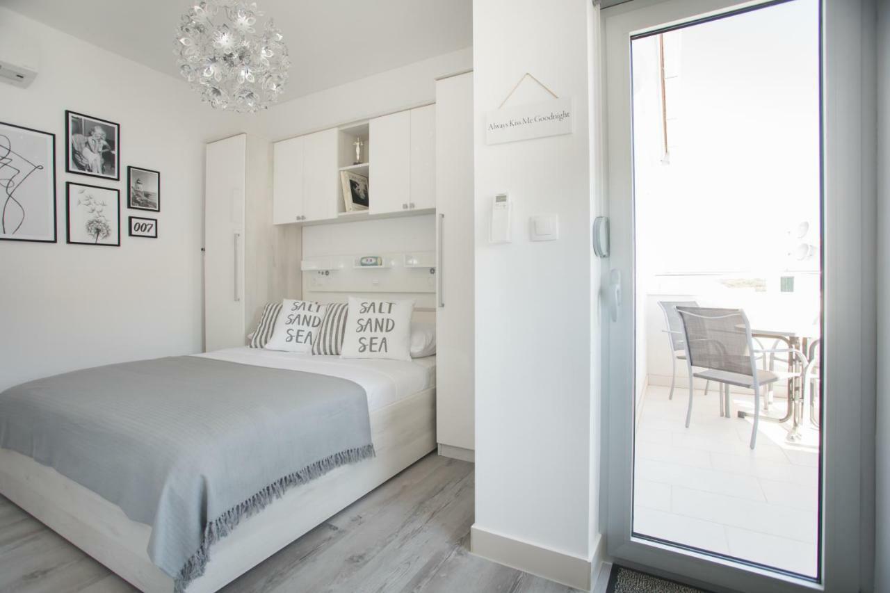 Apartment Movie พรีมอชเตน ภายนอก รูปภาพ